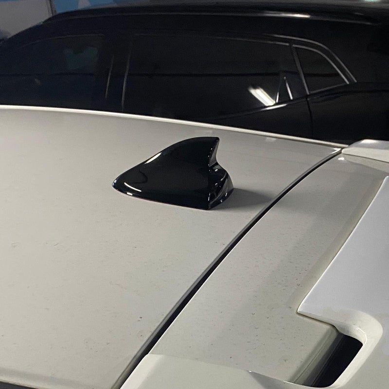 Ramble for (RAV4 2009-2015) Shark Fin Antenna, Car Radio FM/AM Aerials, Auto Parts, Vehicle Electronics Accessories, for Toyota Rav4. (Advanced Style, Black) - Image 3